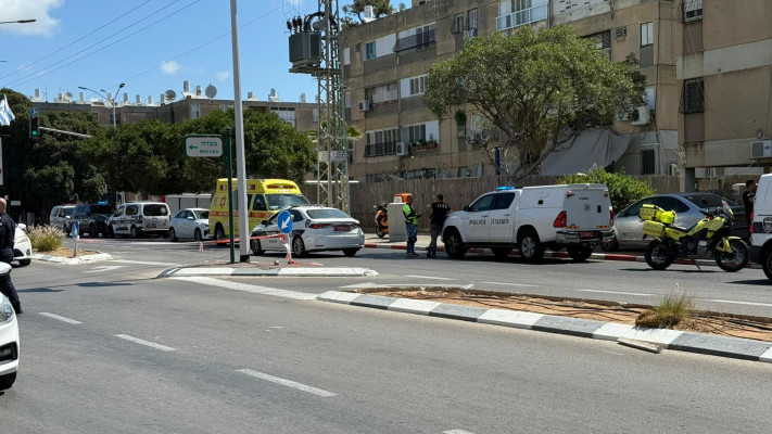 חשד לרצח בבת ים (צילום: תיעוד מבצעי מד''א)