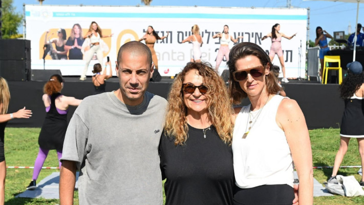 ענת בוגנר, דליה מנטבר ולירן ליאני (צילום: ברני ארדוב - בנוביץ תקשורת)