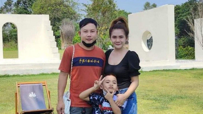 החטוף התאילנדי נטפונג פינטה ז''ל ומשפחתו