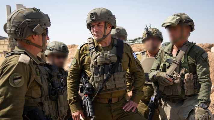 הרמטכ''ל אייל זמיר בעזה (צילום: דובר צה''ל)
