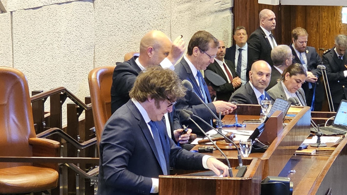 נשיא ארגנטינה מיילי  (צילום: אברהם בלוך)