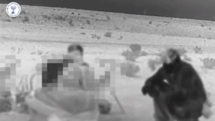 סוכני מוסד מרכיבים מערכות התקפיות בשטח איראן (צילום: רשתות חברתיות, שימוש לפי סעיף 27 א')
