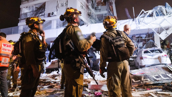 פיקוד העורף לאחר התקיפה האיראנית (צילום: דובר צה''ל)