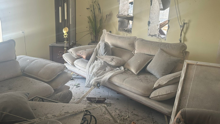 פנים הבית ההרוס בטמרה