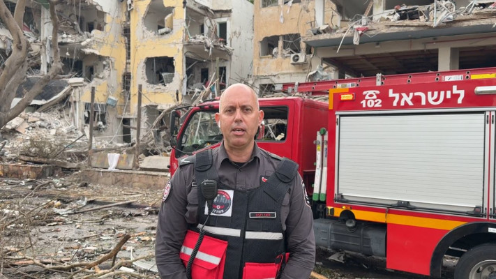 סגן מפקד מחוז דן בכבאות והצלה, טפס''ר משנה בועז רקיע (צילום: דוברות כבאות והצלה)