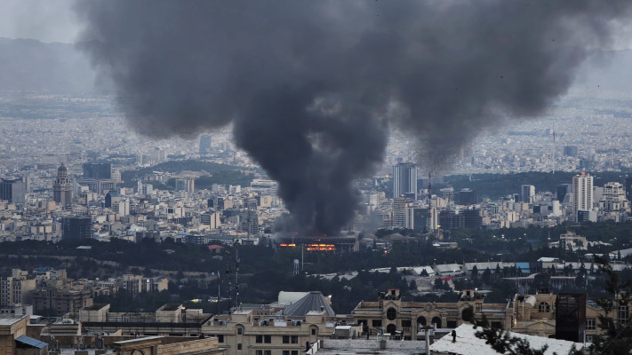 תקיפה ישראלית בטהרן (צילום: צילום מסך, שימוש לפי סעיף 27א' לחוק זכויות יוצרים)