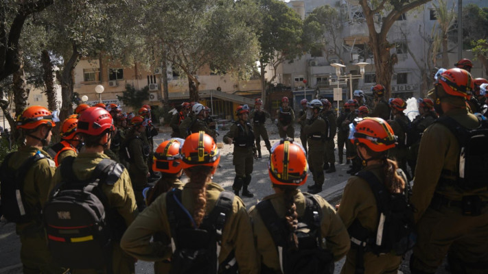 פיקוד העורף. לא לצאת לפני הודעת שחרור (צילום: דובר צה''ל)