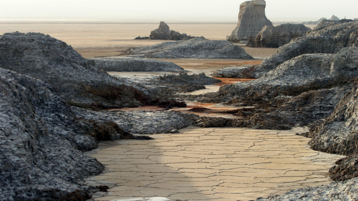 משולש עפר, צפון אפריקה