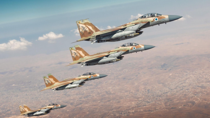מטוסי הקרב של חיל האוויר בדרכם לגלי התקיפות באיראן (צילום: דובר צה''ל)
