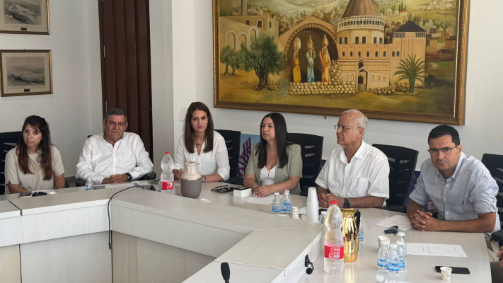 יעקב אפרתי בישיבת מועצת נצרת