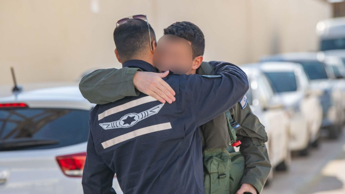 צוותי חיל האוויר בדרך לתקיפה באיראן (צילום: דובר צה''ל)