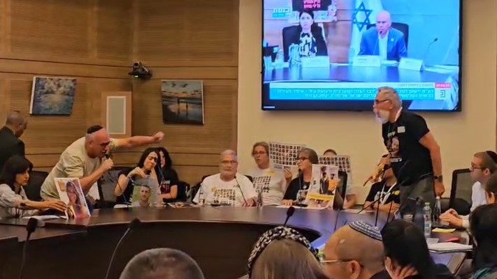 יוסי כהן ויוסף ג'וחא אנגל בריב קולני בכנסת