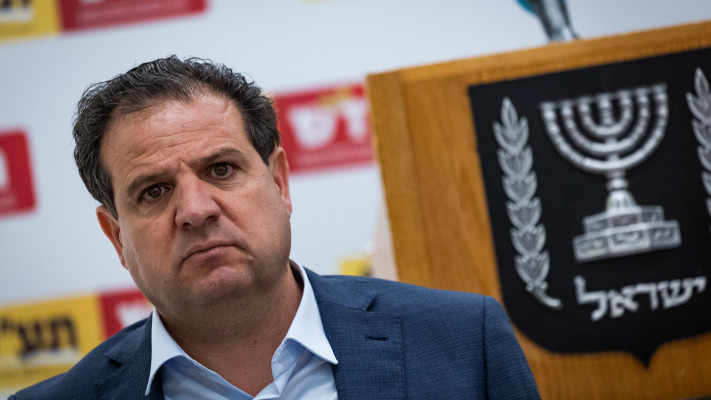 איימן עודה (צילום: יונתן זינדל, פלאש 90)