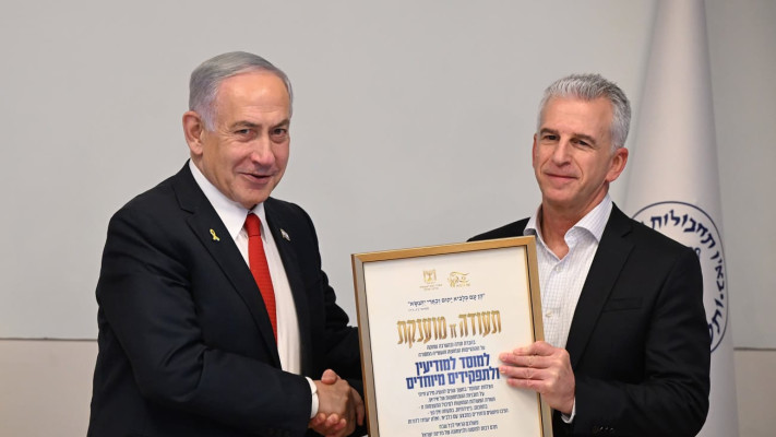 \'\'אף אחד לא מבין מה פשר ההתמכרות המוזרה של ישראל לקטאר מאז 7 באוקטובר\'\'. דדי ברנע, בנימין נתניהו. הורידו את הנושא מהשולחן