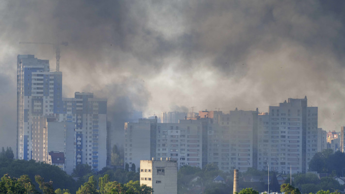 מתקפה על קייב (צילום: IMAGO/Andreas Stroh via Reuters Connect)