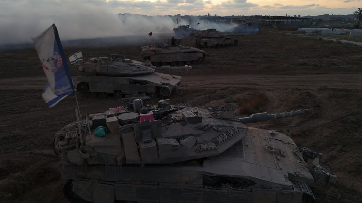 צק''ח גבעתי מתחיל בכיתור בית חאנון (צילום: דובר צהל)