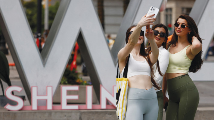 חנות פופ אפ של שיין בקנדה