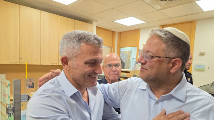 אחרי חודשים של ירי וחרדה: היישוב הדרומי שמצטרף למהפכת הנשק