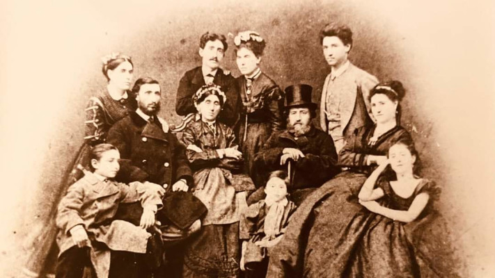 משפחת לפין בליטא, 1873 (צילום: אלבום משפחתי)