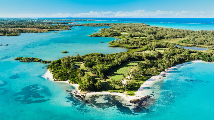 Ile-aux-Cerfs beach, מאוריציוס