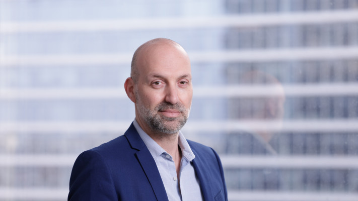 אורי תובל - מנכ''ל תובל בית השקעות ויו''ר קרן הגידור אלמנדה קפיטל