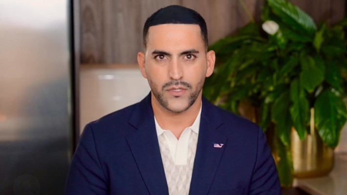 ניב יעקובי, נשיא ערוץ המשמעות ומארגן האירוע (צילום: באדיבות ערוץ המשמעות)