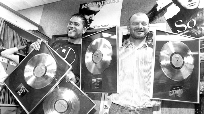 יהודה פוליקר שנת 1988 תקליט אפר ואבק