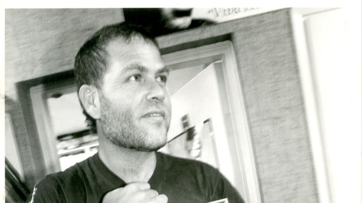 יהודה פוליקר אפר ואבק