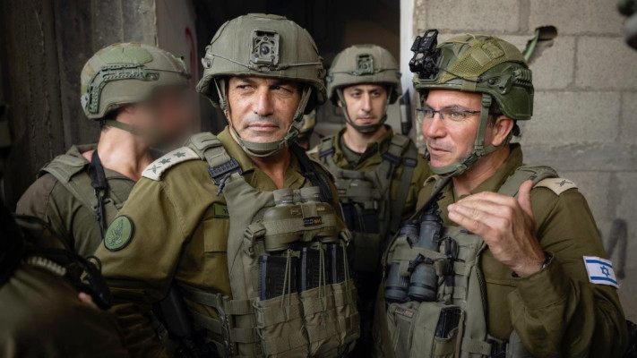 אייל זמיר בהערכת מצב ברצועת עזה (צילום: דובר צה''ל)