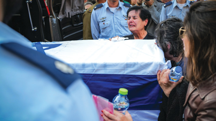 הלווייתו של אסף דגן ז''ל