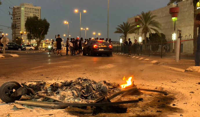 צעיר בן העדה האתיופית: "אנחנו צריכים לעשות חושבים" | חדשות ...