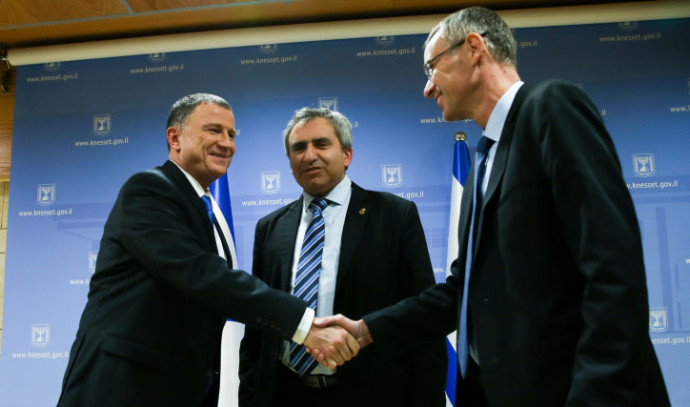 Likud on Elkin’s retirement: “Camp of refugees and deserters”