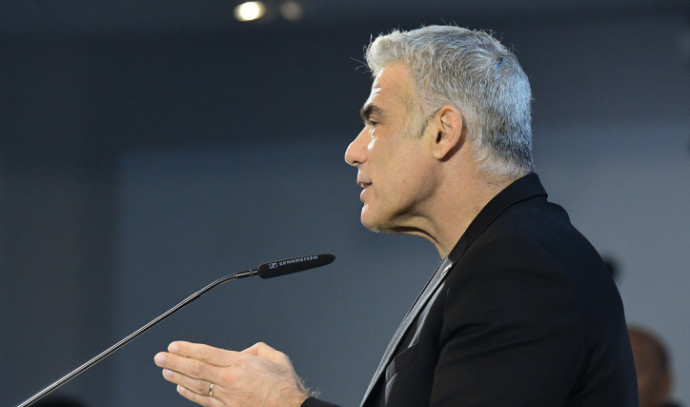 2021 Elections: Lapid responds to report – “I do not persecute my best friends from Chabad”