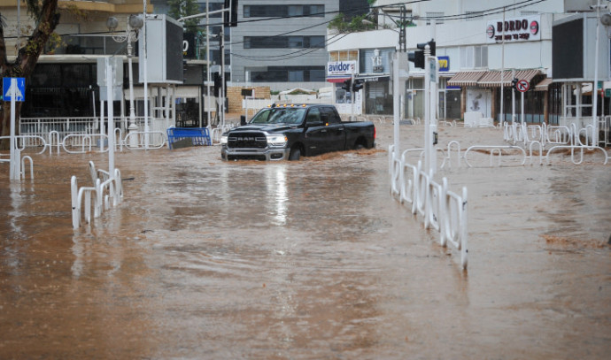 Weather forecast: Snow on Mount Hermon, entrances to Nahariya have been closed due to flooding