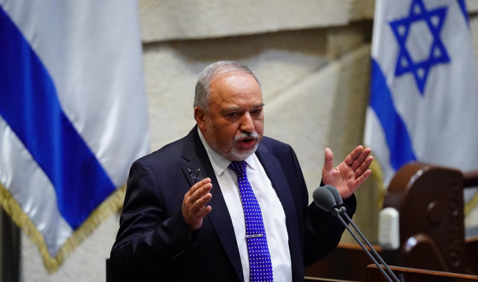 Lieberman makes order: Is ‘right’ on the way to the anti-Bibi block?