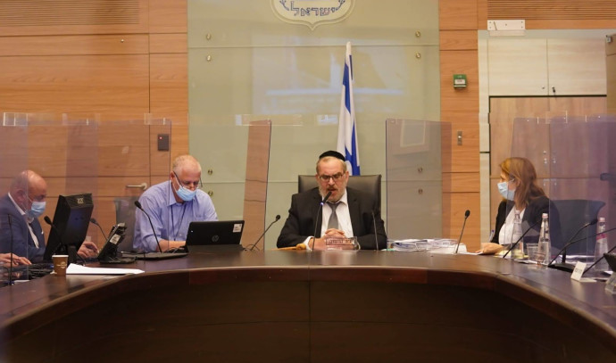 The Constitution Committee will discuss extending the state of emergency due to the corona virus