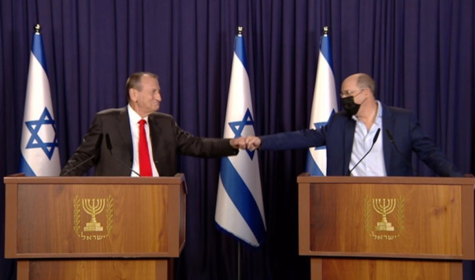A poll of seats proves: Netanyahu leaps and a rat crashes, and how much did Gantz win?