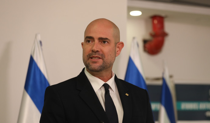 אמיר אוחנה משיב למירי רגב: כשאני בא לציבור, המזרחיות לא רלוונטית - Vimarsana News