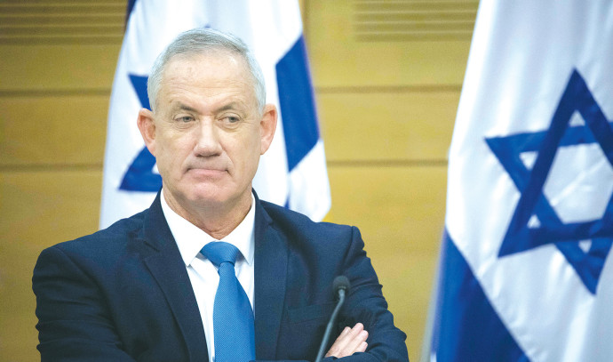 נתניהו אמנם בנופש, אך זו ההצעה המפתה שהעביר לבני גנץ - Vimarsana News