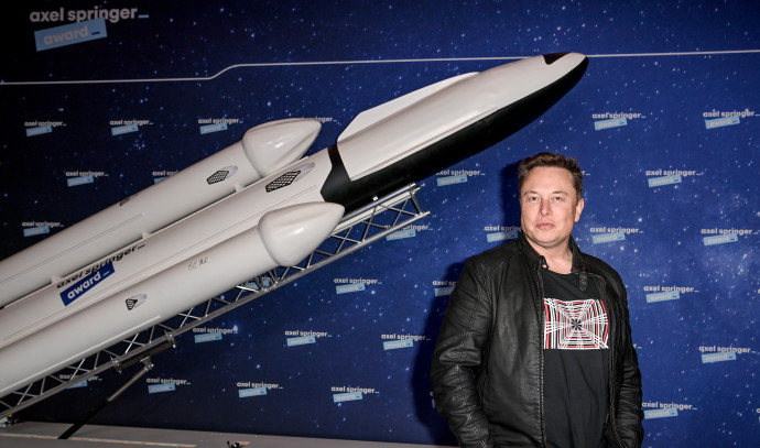 Space Crisis: Is Elon Musk’s Company Facing Bankruptcy?
