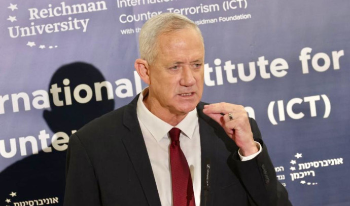 גנץ חושף: "היה לי חלום שאבו מאזן לא יהיה פה, ואמרתי לו את זה" - Vimarsana News