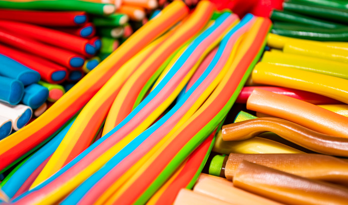 The harmful effects of food colorings on your children’s health