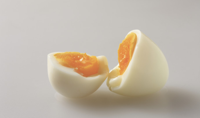 Which is Healthier: Egg Yolk or Protein? | Dr. Maya Roseman