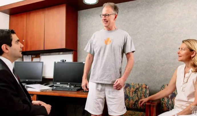 Stem cell transplant enables paralyzed individual to walk again