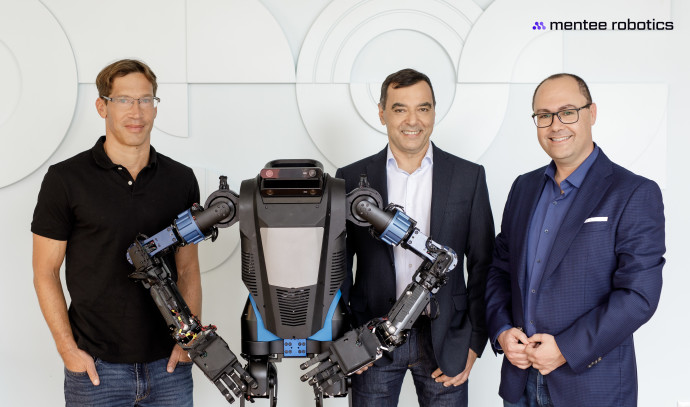 Revolutionizing Robotics: The Unveiling of the Menteebot Prototype with AI for Every Operation