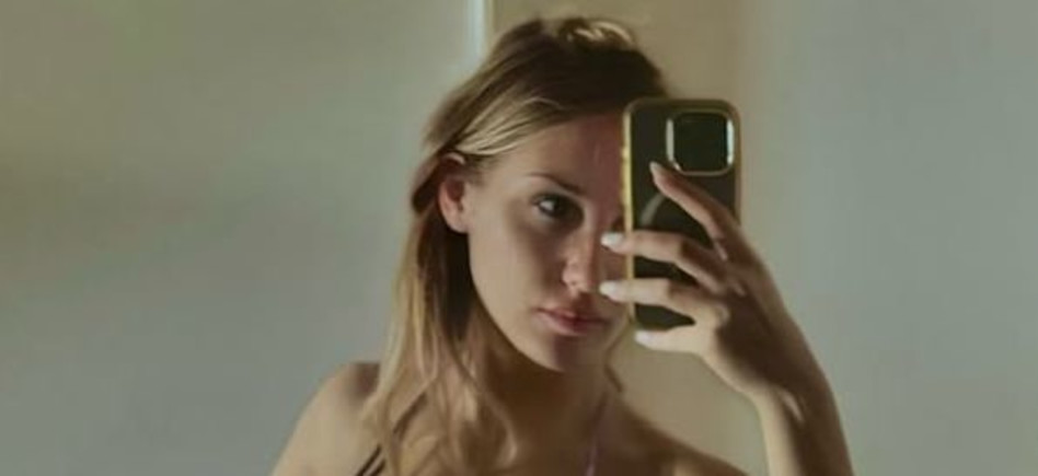 אליזה קארבלי