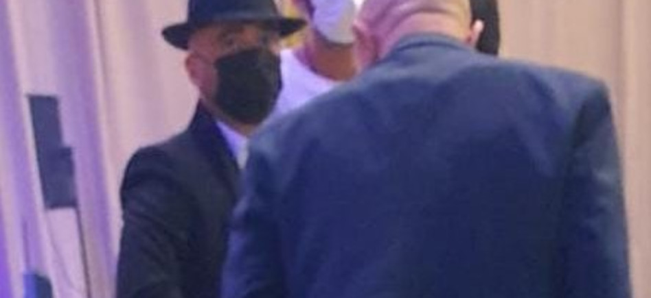 עומר אדם