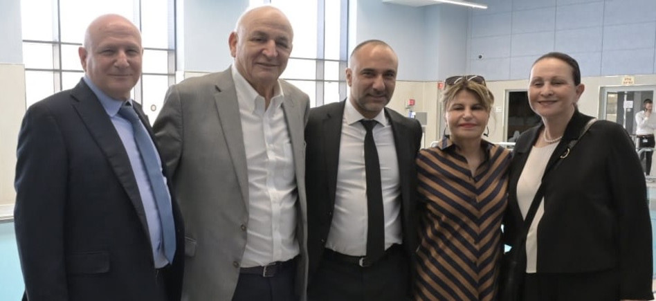 חיה תשובה, דליה איציק, יוסי אבו, יצחק תשובה ויורם וייס