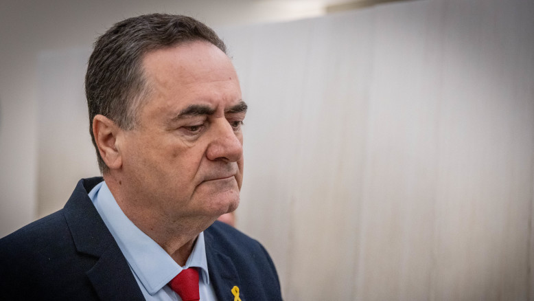 Libertà di stampa in pericolo: l'ex comandante di Galatz denuncia la chiusura della stazione radiofonica come un'azione politica per silenziare i media indipendenti