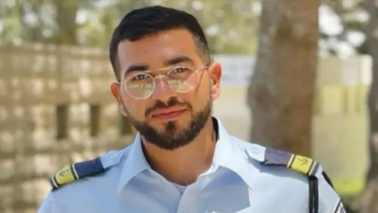 Madre di Ran Guailei chiama il pubblico a cercare l'ultimo ostaggio detenuto da Hamas